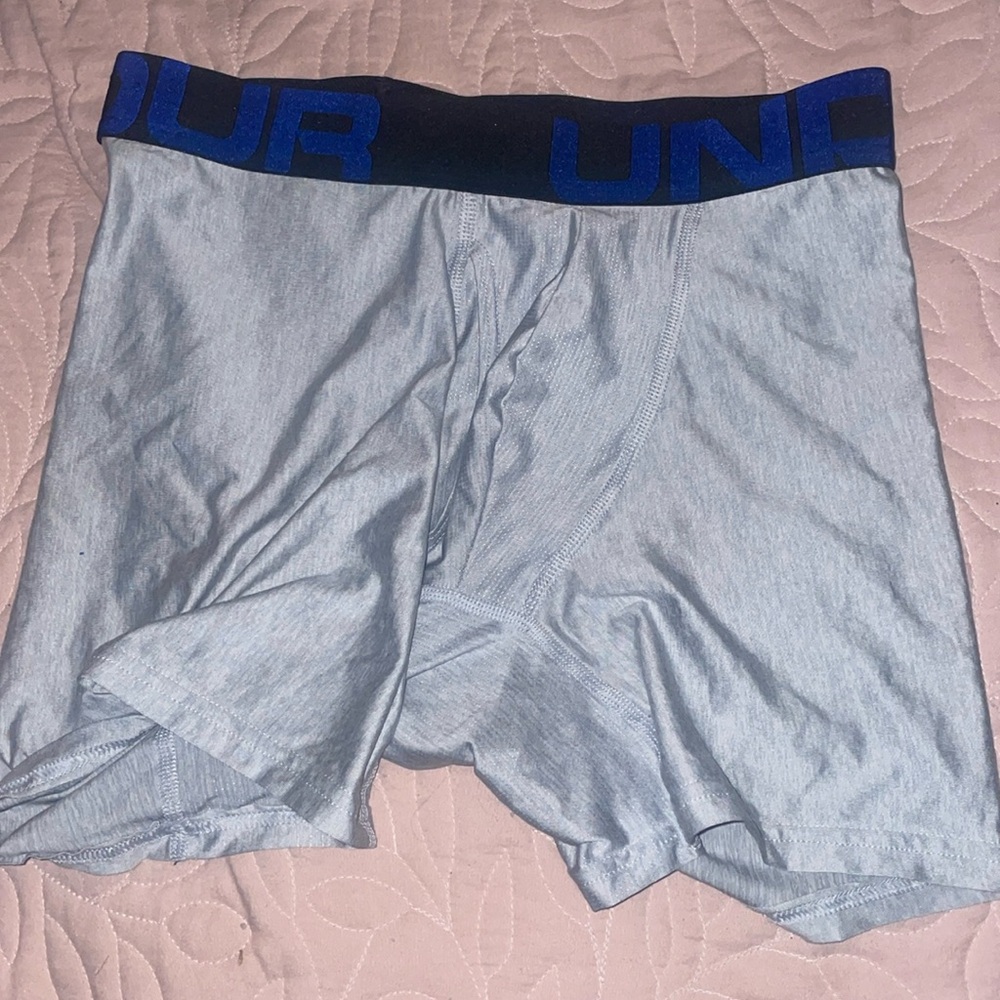 Grey UnderArmor boxers, Small, Men's